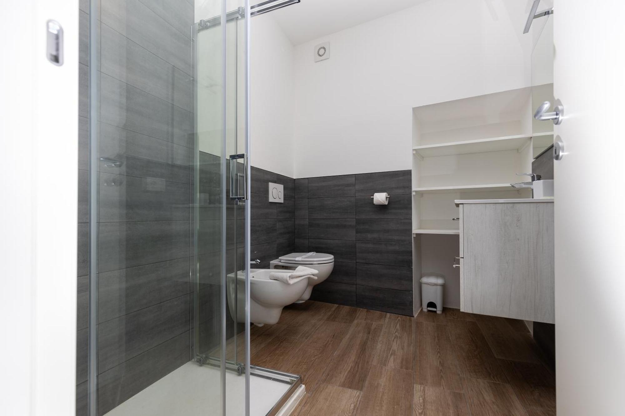 Piazza Del Lago Suites Menaggio Luaran gambar