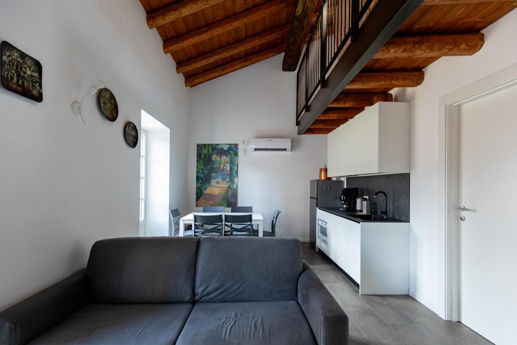 Piazza Del Lago Suites Menaggio Luaran gambar