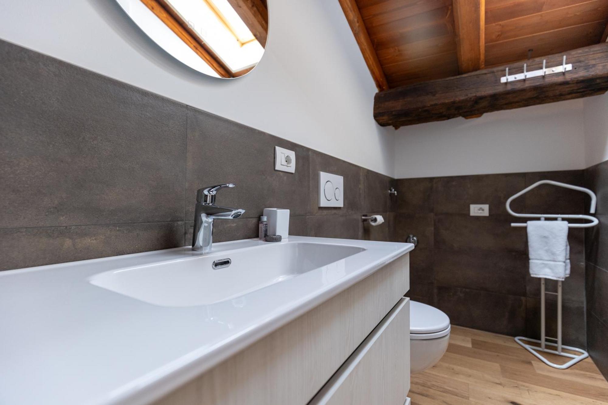 Piazza Del Lago Suites Menaggio Luaran gambar