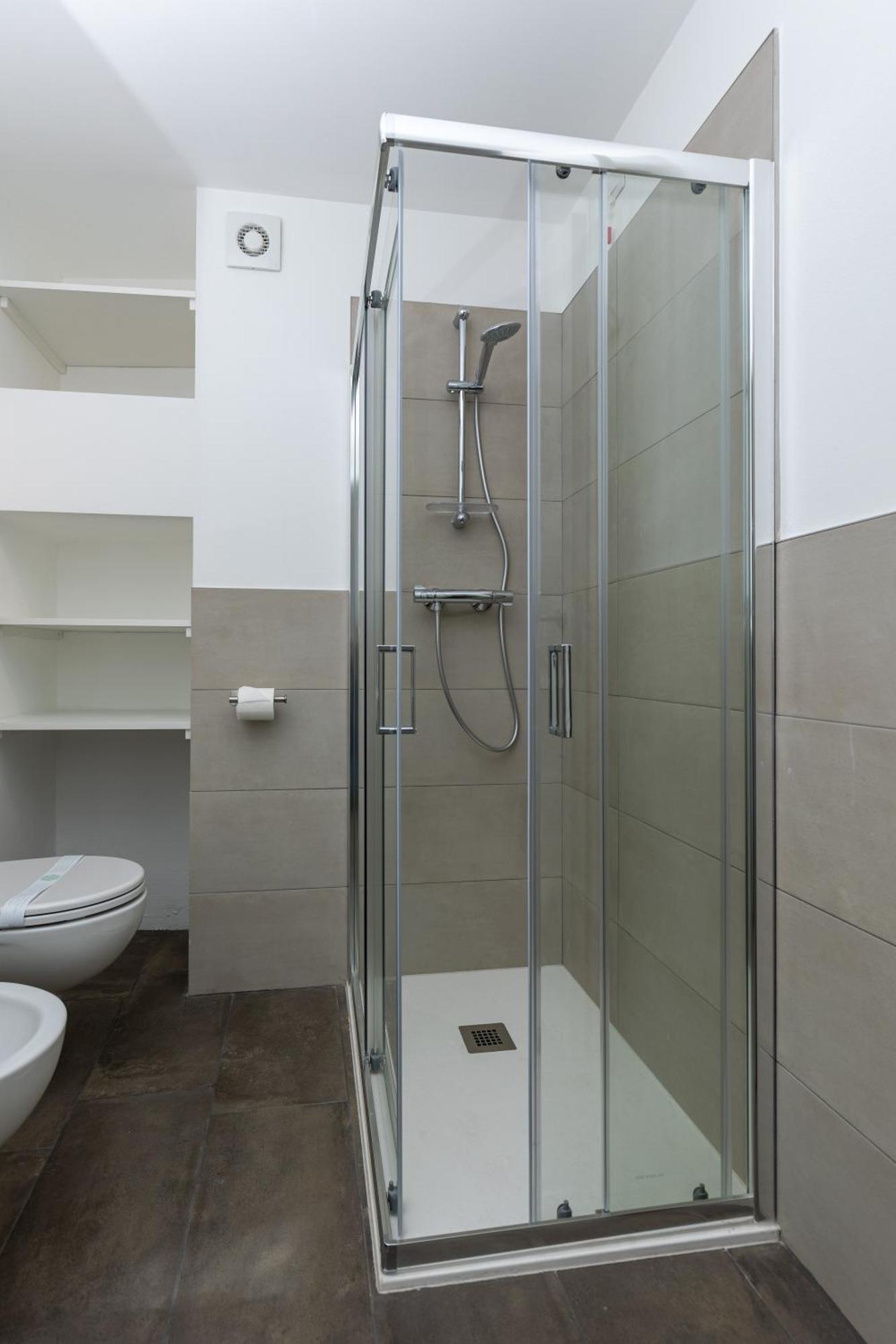 Piazza Del Lago Suites Menaggio Luaran gambar