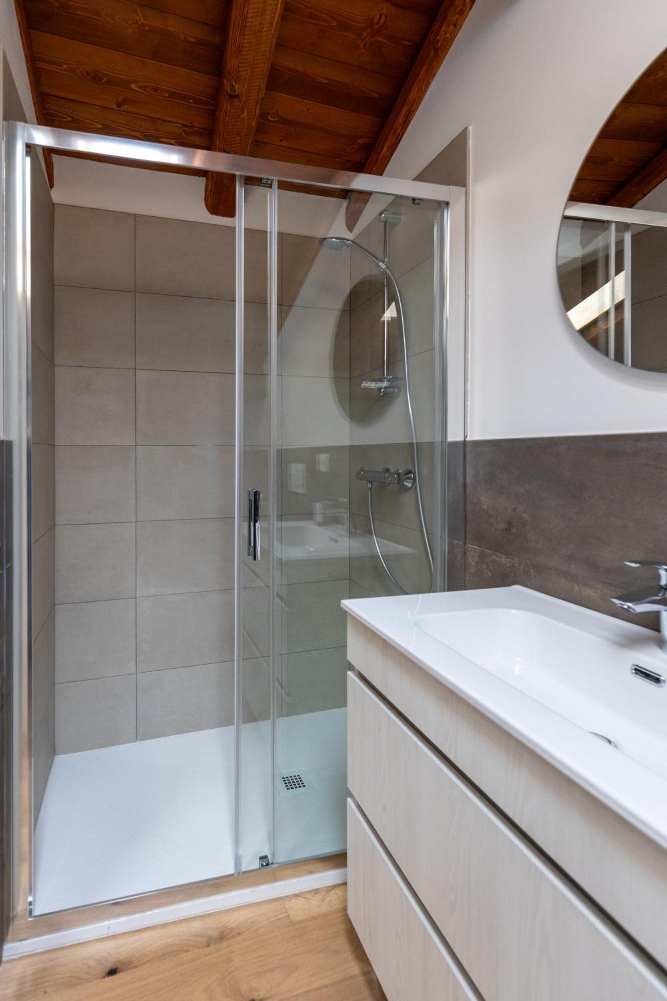 Piazza Del Lago Suites Menaggio Luaran gambar